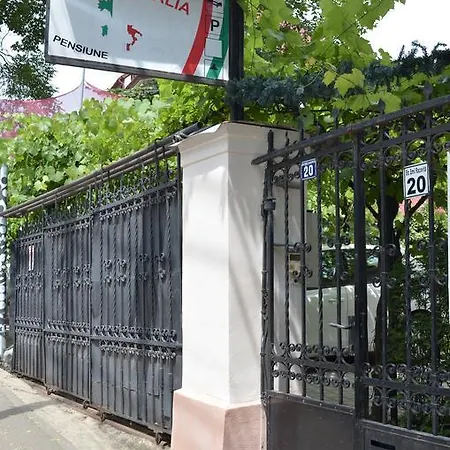 Piccola Italia Casa Racovita Πανσιόν Κλουζ-Ναπόκα