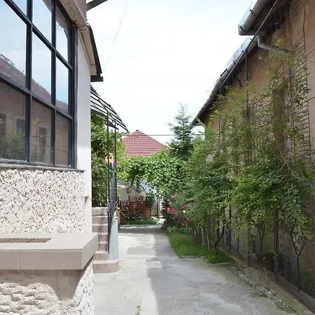 Maison d'hôtes Piccola Italia Casa Racovita 3*