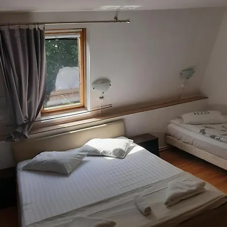 Piccola Italia Casa Racovita 3*