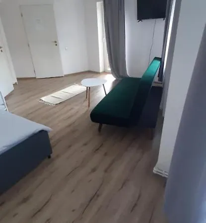 Piccola Italia Casa Racovita Gæstehus 3*