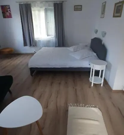 Piccola Italia Casa Racovita 3*