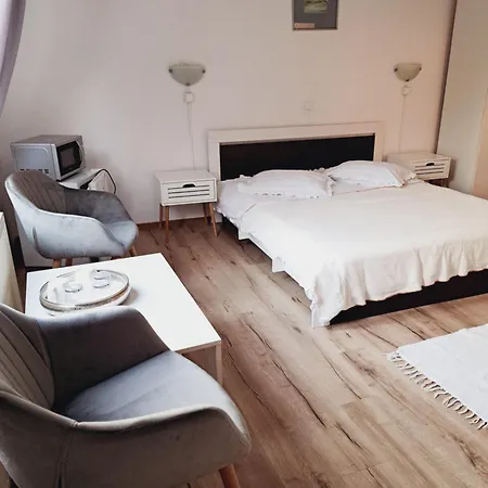 Piccola Italia Casa Racovita