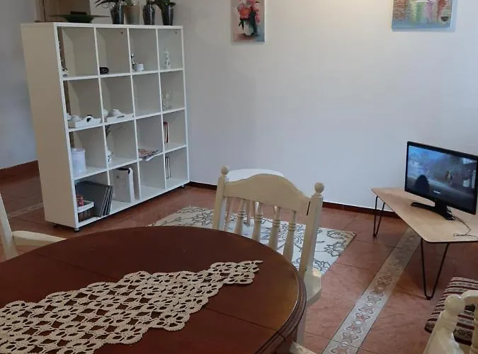 Πανσιόν Piccola Italia Casa Racovita 3*