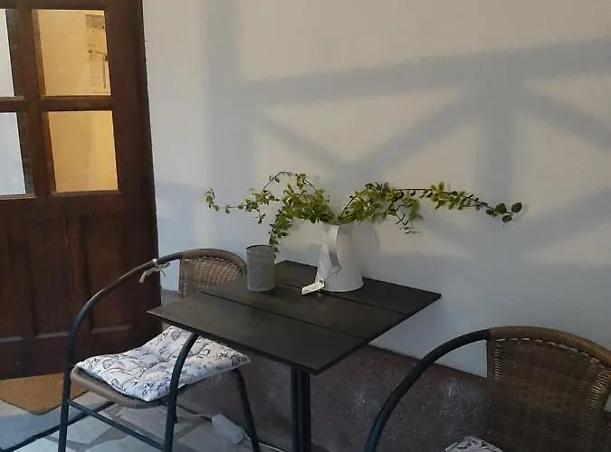 Piccola Italia Casa Racovita Pensión 3*