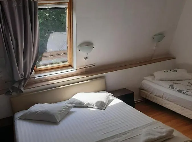 Piccola Italia Casa Racovita 3*