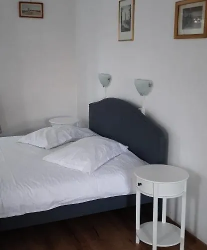 게스트하우스 Piccola Italia Casa Racovita 3*