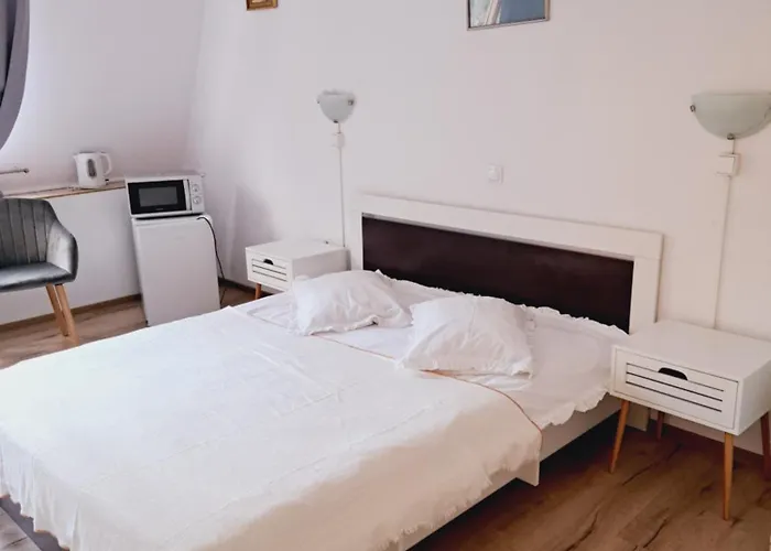 Piccola Italia Casa Racovita Πανσιόν